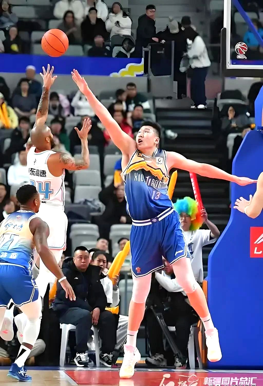 关于德甲赛前再迎强敌；山东男篮遗憾出局；主帅态度——引发热议；细节决定成败的信息开云